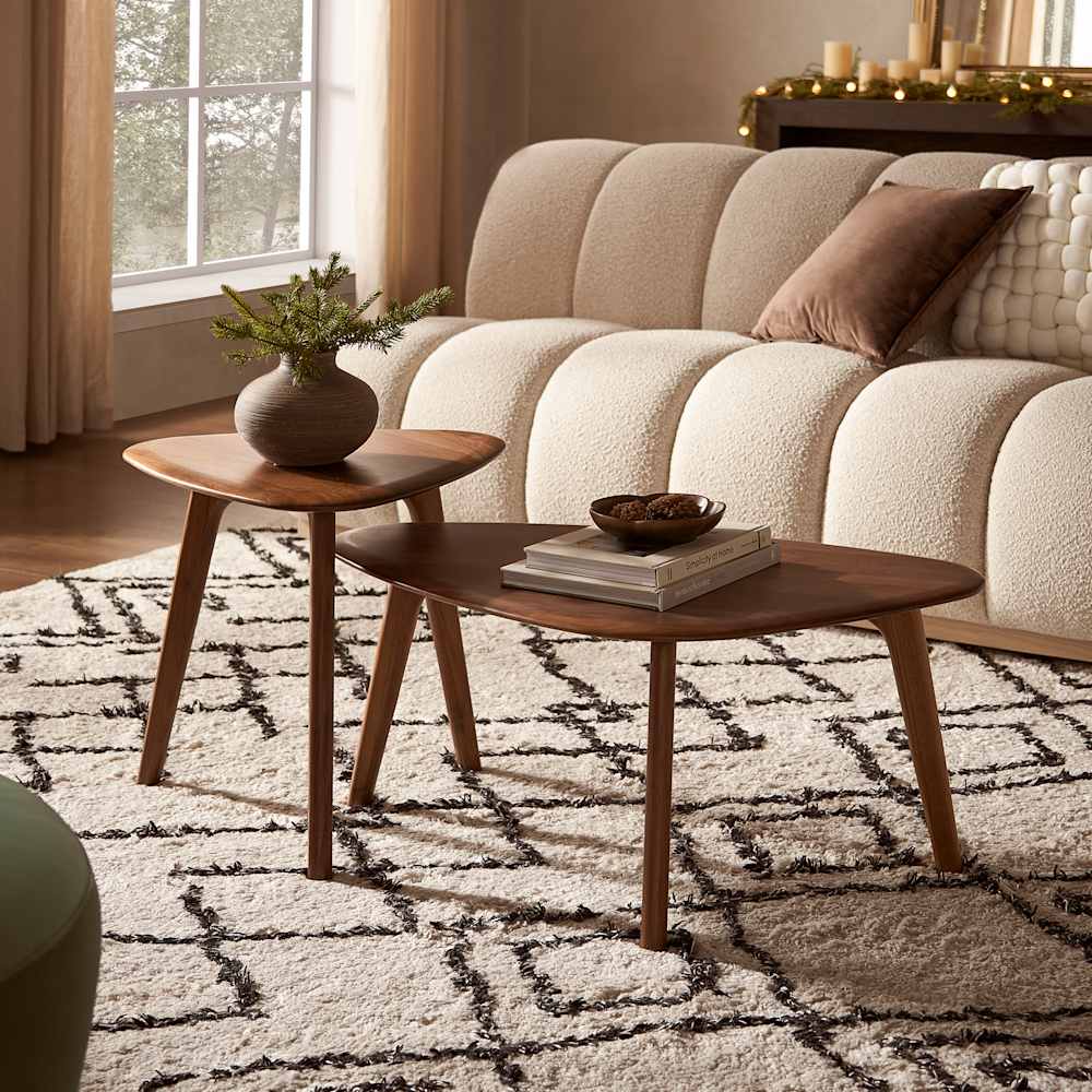 Vincent-Coffee-Table-Christmas-Holiday-Campaign-Square-Set_1-1699848544
